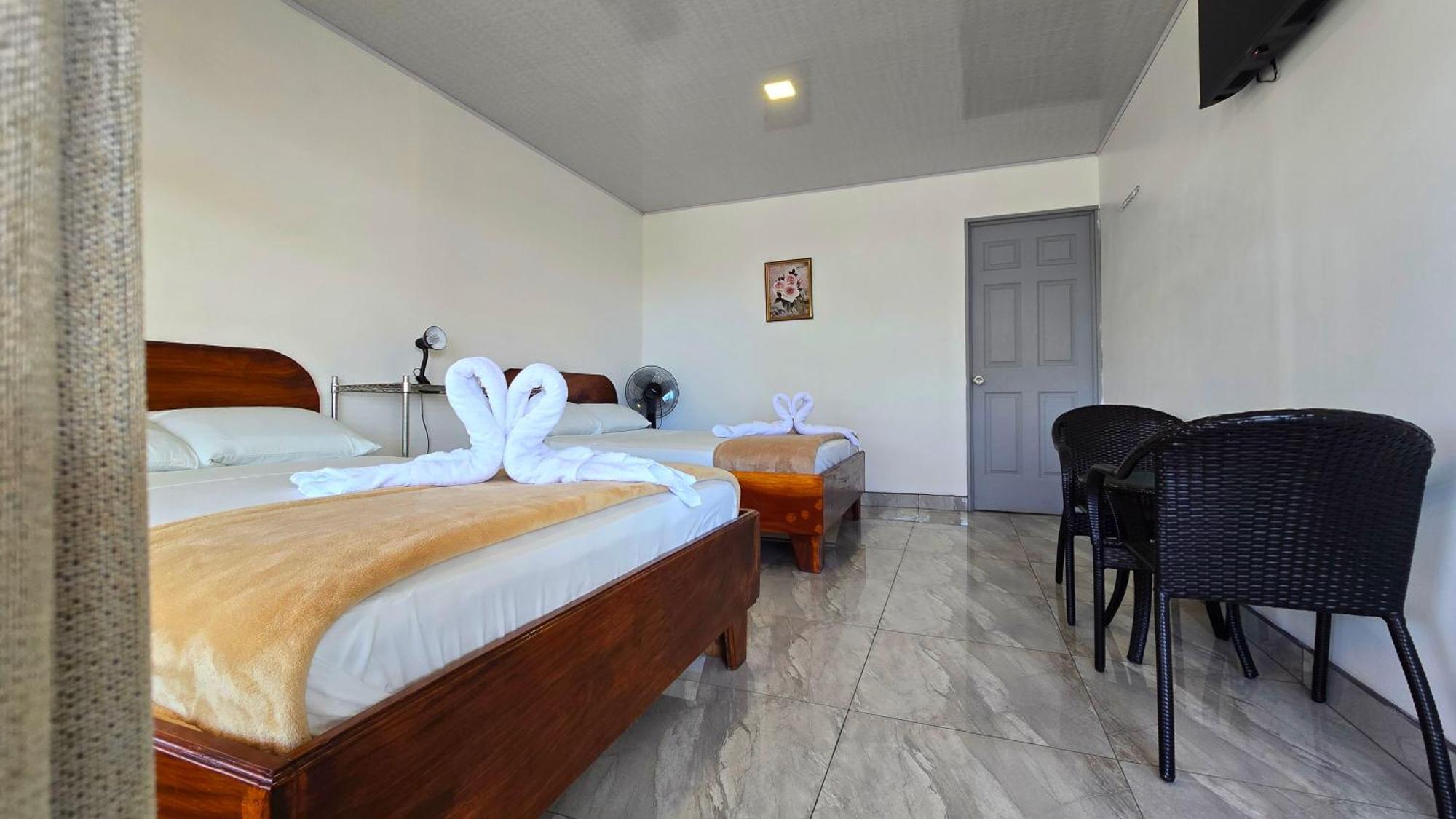 Cattleya Family Hotel Monteverde Екстериор снимка